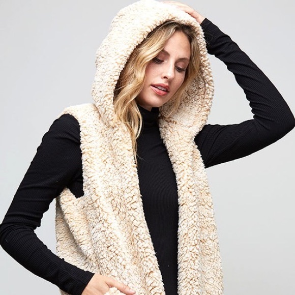 Gray Sherpa Hooded Sleeveless Teddy Bear Vest - Picture 2 of 2